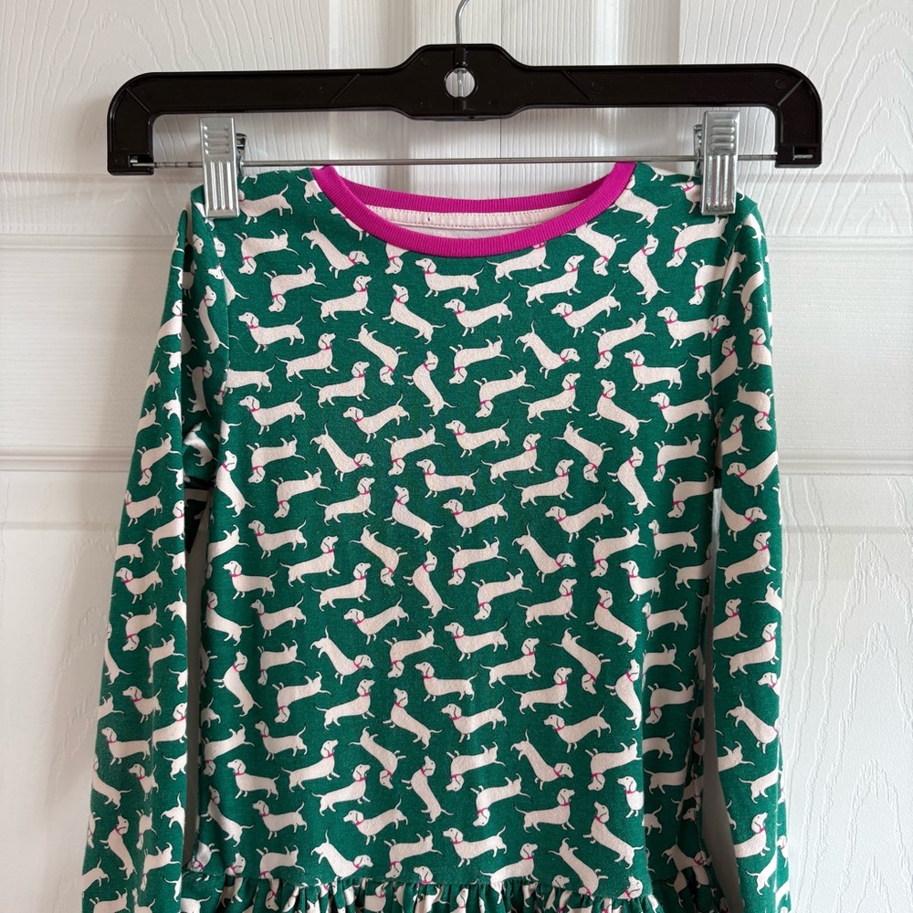 Boden Printed Jersey Dress In Hike Green Sausage Dogs 6-7 Long Sleeve Novelty - Picture 3 of 8